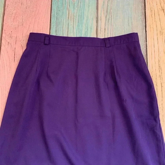 Vintage 80s purple mini skirt - Picture 2 of 7